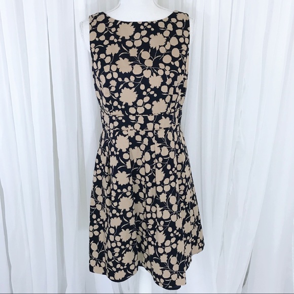 Talbots Dresses & Skirts - NWOT Talbots floral dress